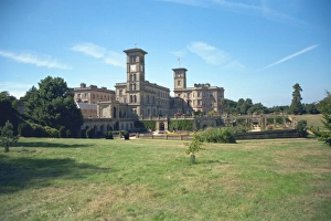 <b class=qtipBold><figcaption>Osborne House, Isle of Wight</figcaption></b><br>Osborne House. Grade I listed residence of Queen Victoria. IoE 419663.<br><em>© Rev Robert Rudd Source: Images of England</em> Osborne House, Isle of Wight