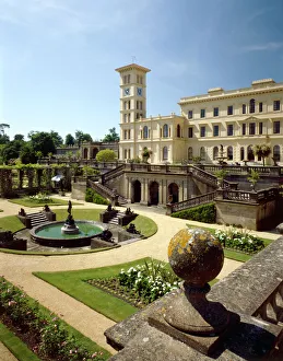 <b class=qtipBold><figcaption>Osborne House J030054</figcaption></b><br>OSBORNE HOUSE, East Cowes, Isle of Wight. View of the lower terrace from the upper terrace.<br><em>© Historic England</em> Osborne House J030054