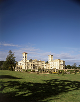 <b class=qtipBold><figcaption>Osborne House J060265</figcaption></b><br>OSBORNE HOUSE, Isle of Wight. View of the house from the east.<br><em>© Historic England</em> Osborne House J060265