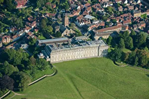 <b class=qtipBold><figcaption>Petworth House 29497_048</figcaption></b><br>Petworth House, West Sussex. Large stone-built country house, built 1688-93.<br><em>© Historic England Archive</em> Petworth House 29497_048