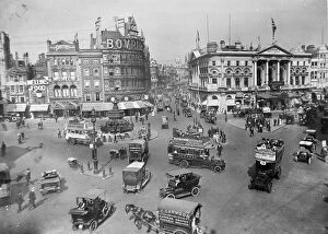 City of Westminster Collection: Piccadilly Circus WES01_01_08