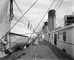 Historic Images 1920s to 1940s Collection: RMS Olympic BL24990_021
