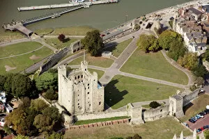 Castles of the South East Gallery: Rochester Castle 33970_025