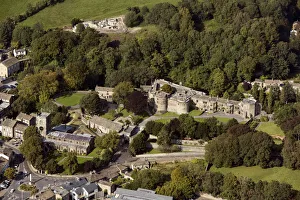 Yorkshire Castles Gallery: Skipton Castle and Church 33926_063