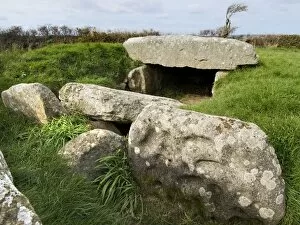 Barrows and Burials Collection: Tregiffian Burial Chamber N071864