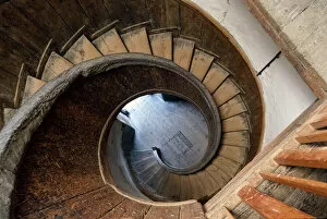 Oblique Gallery: Upnor Castle staircase K951095