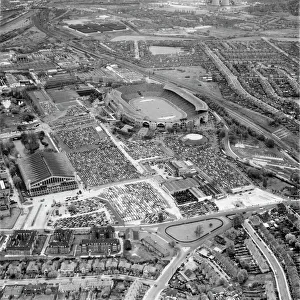 <b class=qtipBold><figcaption>Wembley Stadium 1955 EAW058471</figcaption></b><br>Wembley Stadium, London. The 1955 FA Cup final on 7th May 1955. Newcastle United beat Manchester City 3-1, with the first goal scored by Jackie Milburn in the first minute. There were an estimated 100, 000 in the crowd. Aerofilms Collection.<br><em>© Historic England Archive</em> Wembley Stadium 1955 EAW058471