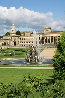 <b class=qtipBold><figcaption>Witley Court and Gardens N071284</figcaption></b><br>WITLEY COURT AND GARDENS, Worcestershire. The house, fountain and gardens with flowerbeds and water spouts.<br><em>© Historic England</em> Witley Court and Gardens N071284