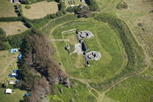 <b class=qtipBold><figcaption>Woolpack Battery 29029_028</figcaption></b><br>Woolpack Battery, St. Mary's, Isles of Scilly. Built between 1898 and 1901, the battery had a very short operational life. Most recently the bunker has been used by the Isles of Scilly Wildlife Trust. SV8910/218.<br><em>© Historic England</em> Woolpack Battery 29029_028