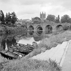Reflections Collection: Wye Bridge, Hereford a98_05099