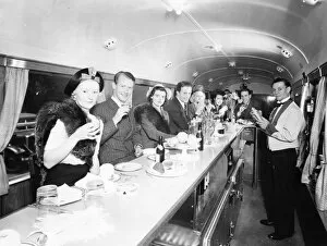 Restaurant Collection: GWR Buffet Car, c1930s