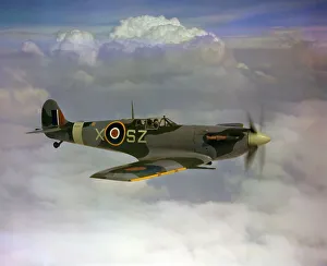 <b class=qtipBold><figcaption>Supermarine Spitfire V</figcaption></b><br>Supermarine Spitfire V flown by Group Captain M.W.S. Robinson, station commander at RAF Northolt, 6 August 1943<br><em>© RAF Museum 2008 - All Rights Reserved</em> Supermarine Spitfire V