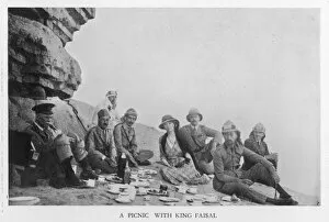 Seated Collection: Bell Picnics in Iraq