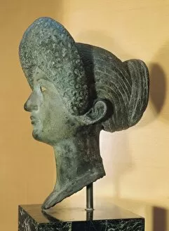 Sculptures Collection: Bust of a Roman woman. Roman art. Early Empire