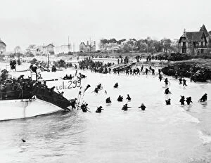 Beach Gallery: D-Day - British and Canadian troops landing - Juno Beach