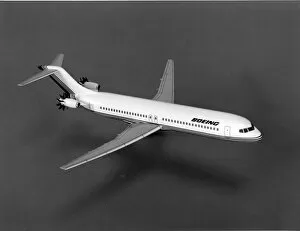 Twin Gallery: Model of the proposed Boeing 7J7