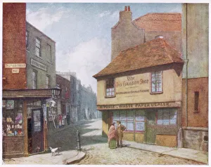 <b class=qtipBold><figcaption>Old Curiosity Shop</figcaption></b><br>THE OLD CURIOSITY SHOP A view of the original shop on Portsmouth Street, London, immortalised by Charles Dickens in his novel of the same name.<br><em>© Mary Evans Picture Library 2015 - https://copyrighthub.org/s0/hub1/creation/maryevans/MaryEvansPictureID/10134171</em> Old Curiosity Shop