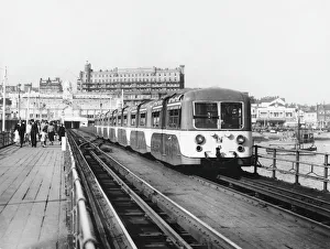 Resort Gallery: Pier Train / Southend