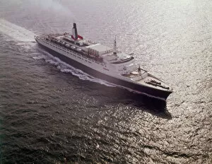 Liner Collection: THE QE2