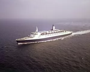 Liner Collection: THE QE2