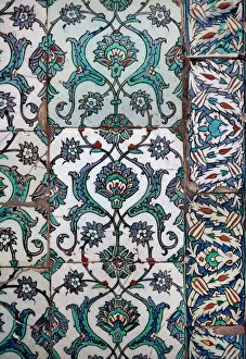 Decoration Gallery: Turkey. Istanbul. Topkapi Palace. Detail of glazed pottery