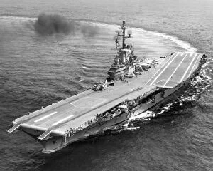 USS Intrepid (CV-11) c April 1960