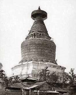 Pagoda Collection: White Pagoda Buddhist Temple, Peking, Beijing, China
