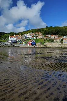Colorful Gallery: England, North Yorkshire, Runswick Bay