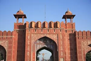 Indian Architecture Gallery: Aimeri gate, main gate to Old city, Pink City, Jaipur, Rajasthan, India, Asia