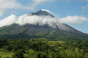 Country Side Collection: Arenal Volcano from the La Fortuna side, Costa Rica