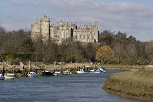 Country Side Collection: Arundel Castle and River Arun, West Sussex, England, United Kingdom, Europe