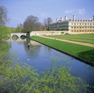 Life Style Collection: The Backs, River Cam, Clare College, Cambridge, Cambridgeshire, England, UK