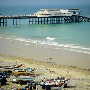 Vacationing Collection: The Beach and Pier, Cromer, Norfolk, England, UK