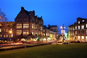 Street Scenes Collection: Bettys and Parliament Street at dusk, Harrogate, North Yorkshire, Yorkshire