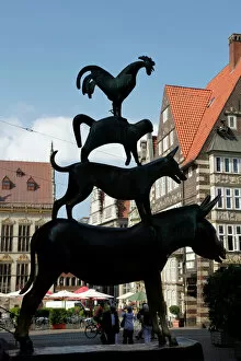 Animal Representation Collection: Bronze statue of Town Musicians of Bremen, Bremen, Germany, Europe