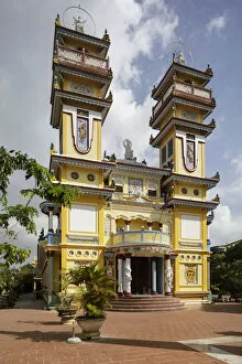 Tourist Attractions Gallery: Cao Dai Temple near to Hoi An in central Vietnam, Indochina, Southeast Asia, Asia