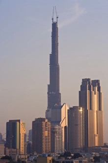 Towering Gallery: Construction of the Burj Dubai (Dubai Tower)