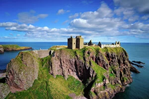 Castle Gallery: Dunnottar Castle outside of Stonehaven, Aberdeenshire, Scotland, United Kingdom, Europe