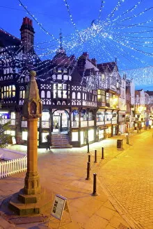 Street Scenes Collection: East Gate Street at Christmas, Chester, Cheshire, England, United Kingdom, Europe