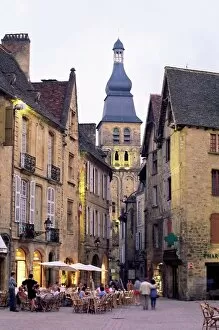 Cafe Collection: Evening in the Place de la Liberte, Sarlat-la-Caneda, Dordogne, Aquitaine, France, Europe