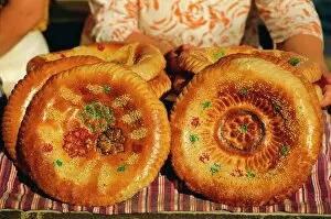 Motif Gallery: Fresh Uzbek bread