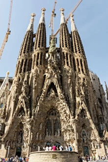 Construction Collection: Gaudis Cathedral of La Sagrada Familia, still under construction, UNESCO World Heritage Site