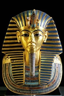Egypt Gallery: Gold mask of Tutankhamun, Egyptian Museum, Cairo, Egypt, North Africa, Africa