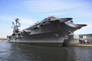 New York Collection: Intrepid Sea, Air and Space Museum, Manhattan, New York City, United States of America
