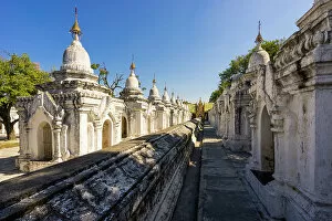 Pagoda Collection: Kuthodaw Pagoda, Mandalay, Myanmar (Burma), Asia