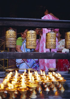 Patan Gallery: Lamps and prayer wheels