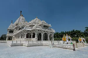 Tourist Attractions Collection: Marble built Dharamshala Manilaxmi Tirth Jain temple, Gujarat, India, Asia