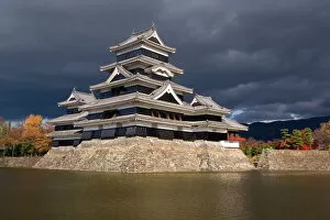 Pagoda Collection: Matsumoto-jo (Matsumoto Castle)