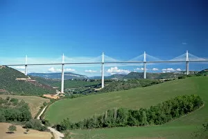 Country Side Collection: Millau Viaduct, Aveyron, Midi-Pyrenees, France, Europe
