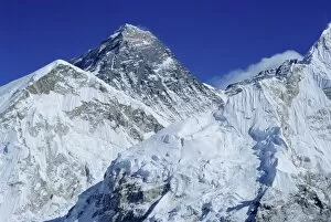 Nepal Collection: Mount Everest from Kala Pata